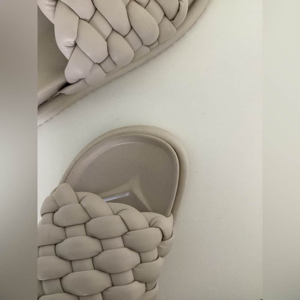 H&M Braided Sandals - Picture 5 of 5